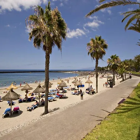 Two Bedrooms In Las Americas Apartment *
